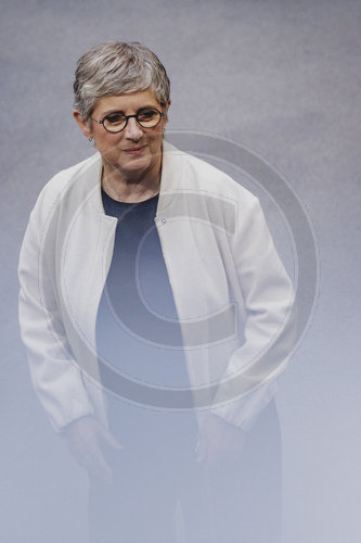 Deutscher Bundestag beraet ueber Haushalt 2025