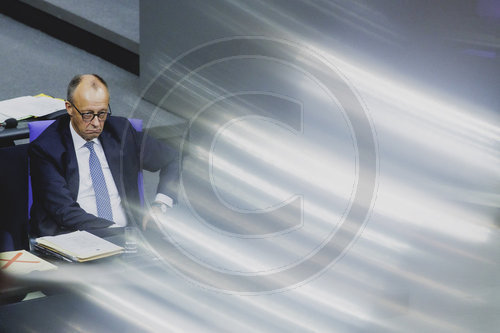 Deutscher Bundestag beraet ueber Haushalt 2025