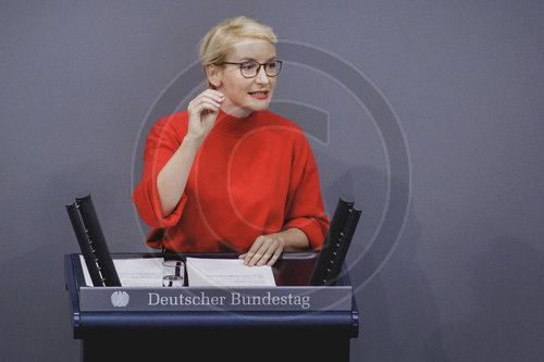 Deutscher Bundestag beraet ueber Haushalt 2025