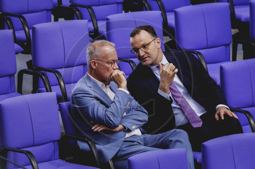 Deutscher Bundestag beraet ueber Haushalt 2025