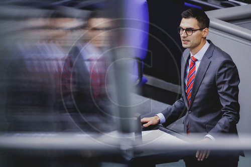 Deutscher Bundestag beraet ueber Haushalt 2025