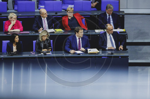 Finanzminister Klingbeil im Deutschen Bundestag