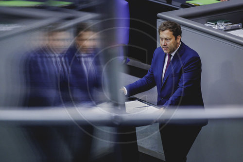 Finanzminister Klingbeil im Deutschen Bundestag