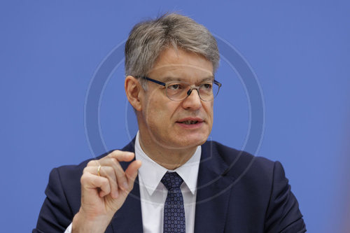 Patrick Schnieder