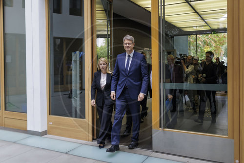 Evelyn Palla mit Verkehrsminister Schnieder