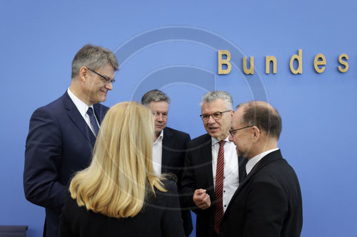 Bundespressekonferenz zum Thema Eckpunkte zur Reform der Deutschen Bahn
