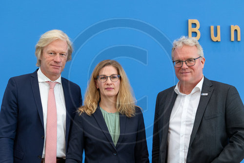 Jan Goernemann, Sarah Stark, Dir Flege Portrait