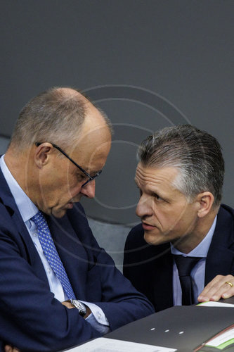 Bundeskanzler Merz mit Thorsten Frei