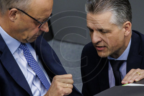 Bundeskanzler Merz mit Thorsten Frei