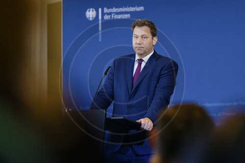 Pressekonferenz zur Steuerschaetzung