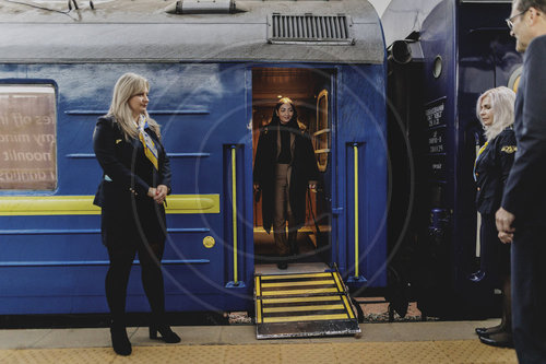 Entwicklungsministerin Alabali Radovan reist in die Ukraine