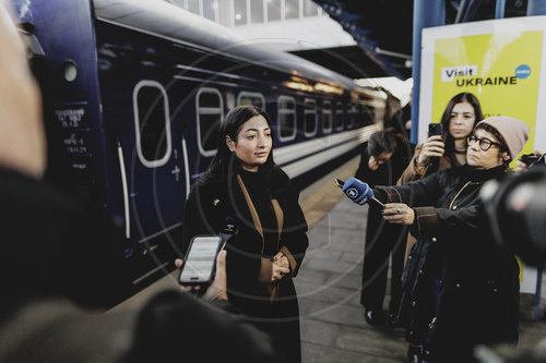 Entwicklungsministerin Alabali Radovan reist in die Ukraine