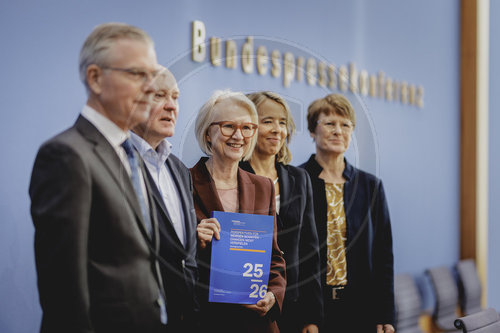 Vorstellung des Jahresgutachtens 2025/26 des Sachverstaendigenrates