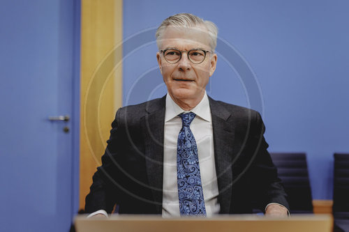 Vorstellung des Jahresgutachtens 2025/26 des Sachverstaendigenrates