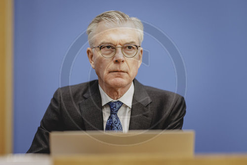 Vorstellung des Jahresgutachtens 2025/26 des Sachverstaendigenrates