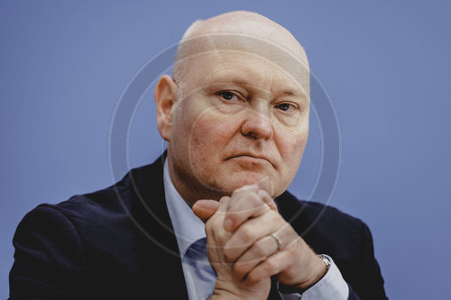 Vorstellung des Jahresgutachtens 2025/26 des Sachverstaendigenrates