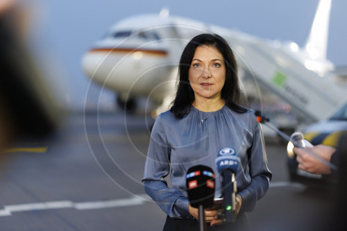 BM Reiche reist in die VAE und nach Katar