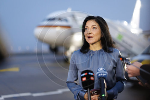 BM Reiche reist in die VAE und nach Katar