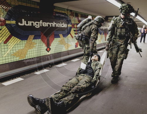 Bundeswehr-Uebung Operation 'Bollwerk Baerlin'