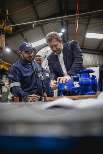 Bundesfinanzminister Klingbeil in Suedafrika