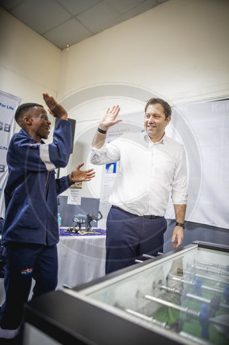 Bundesfinanzminister Klingbeil in Suedafrika