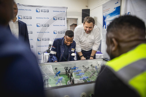 Bundesfinanzminister Klingbeil in Suedafrika