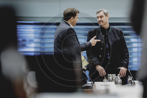 Bundeskanzler trifft Laenderchefs