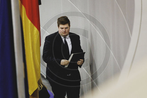 Bundestag beraet ueber Rentenpaket