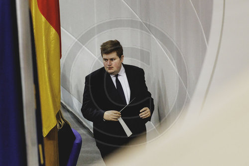 Bundestag beraet ueber Rentenpaket