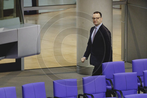Bundestag beraet ueber Rentenpaket