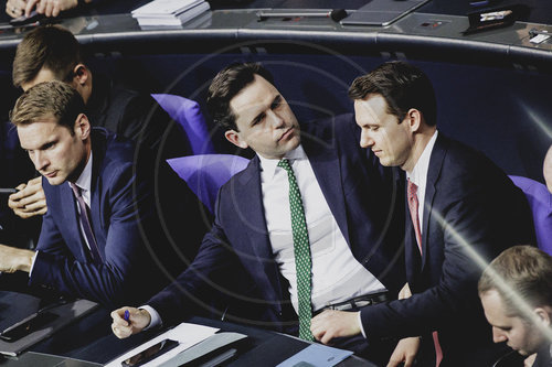 Bundestag beraet ueber Rentenpaket