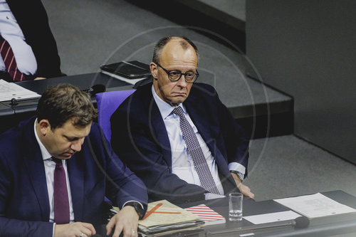 Bundestag beraet ueber Rentenpaket