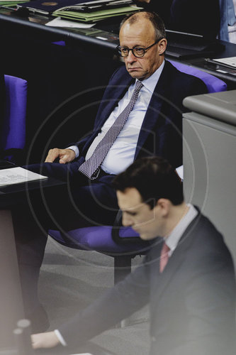 Bundestag beraet ueber Rentenpaket