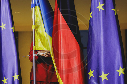 Praesident der Ukraine Selenskyj trifft Bundeskanzler Merz