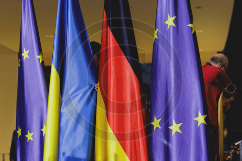 Praesident der Ukraine Selenskyj trifft Bundeskanzler Merz