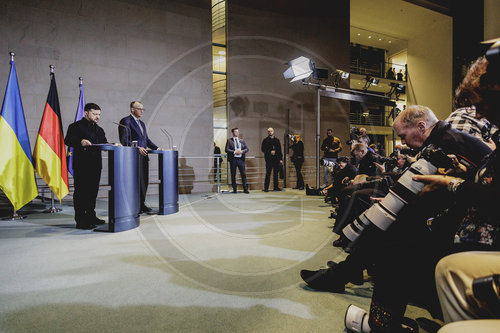 Praesident der Ukraine Selenskyj trifft Bundeskanzler Merz
