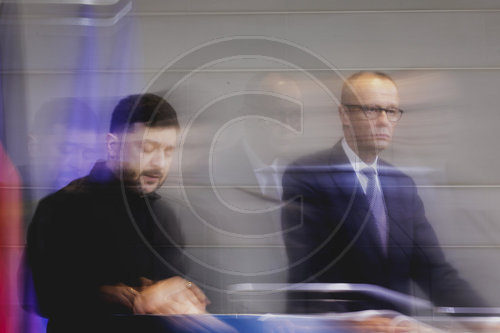 Praesident der Ukraine Selenskyj trifft Bundeskanzler Merz