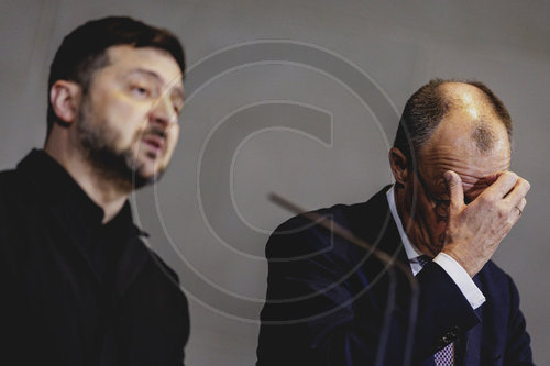 Praesident der Ukraine Selenskyj trifft Bundeskanzler Merz