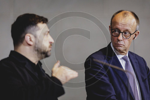 Praesident der Ukraine Selenskyj trifft Bundeskanzler Merz