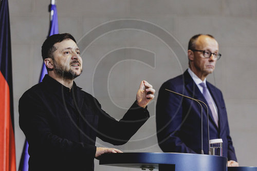 Praesident der Ukraine Selenskyj trifft Bundeskanzler Merz