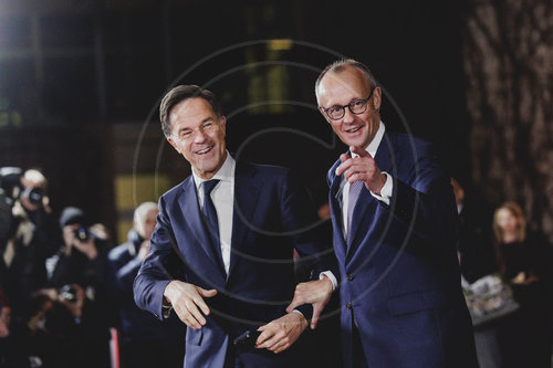 Bundeskanzler Merz trifft europaeische Staats- und Regierungschefs im Bundeskanzleramt