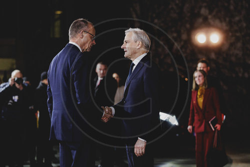 Bundeskanzler Merz trifft europaeische Staats- und Regierungschefs im Bundeskanzleramt