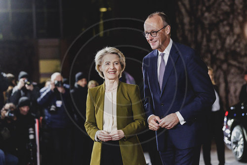 Bundeskanzler Merz trifft europaeische Staats- und Regierungschefs im Bundeskanzleramt