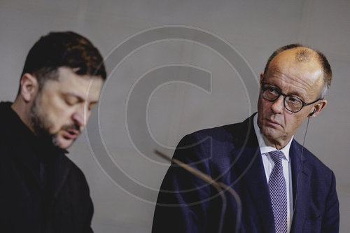 Praesident der Ukraine Selenskyj trifft Bundeskanzler Merz