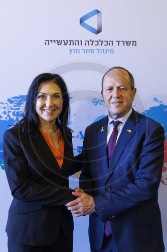 BM Reiche reist nach Israel