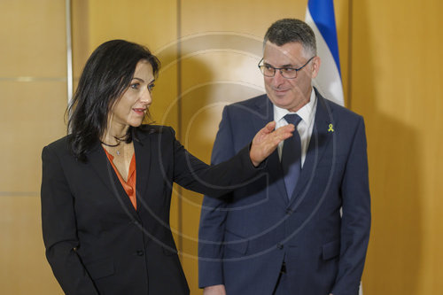 BM Reiche reist nach Israel