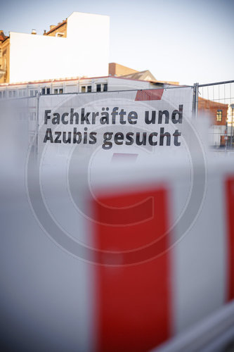 Fachkraeftemangel auf dem Bauch