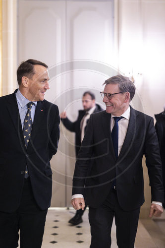 Johann Wadephul reist nach Paris