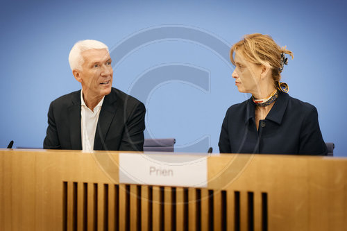 BMBFSFJ in Bundespressekonferenz