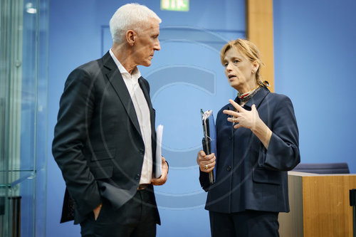 BMBFSFJ in Bundespressekonferenz